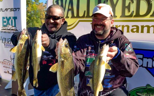 How To Rig Big Chubs For Fall Walleye Complete Guide Target Walleye