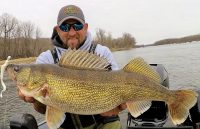 Tricked out UTVs, 15-lb walleye, Late fall panfish tips