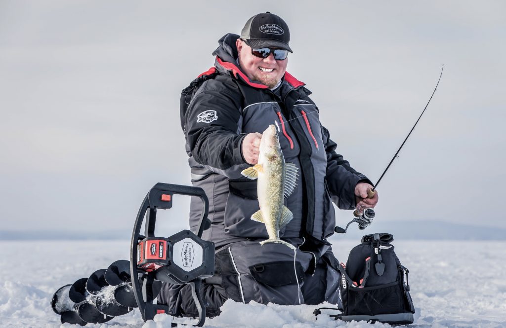 Hunting early-ice walleyes with Brad Hawthorne – Target Walleye
