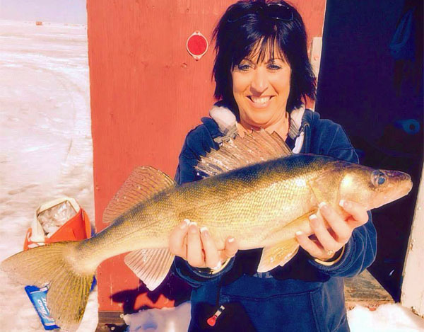 15-lber caught, Lake Winnipeg secrets, Erie pet walleye? – Target Walleye