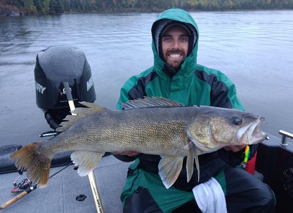 Reel with the wrong hand, You need foam pool noodles, Fish of the week –  Target Walleye