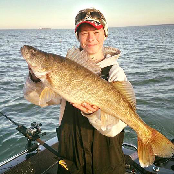 Quinte dragon walleyes, Windy conditions tip, Lindner weight program –  Target Walleye