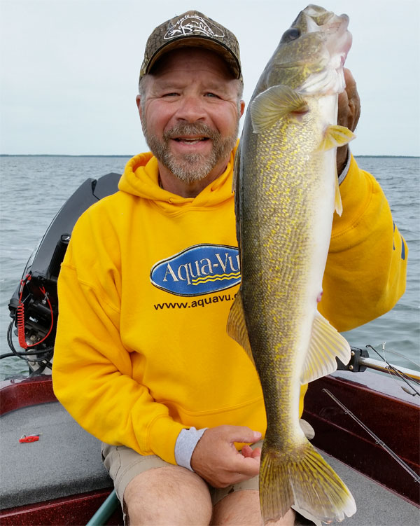 Al Lindner is ticked, Giants of the week, Outrageous goldfish catch –  Target Walleye