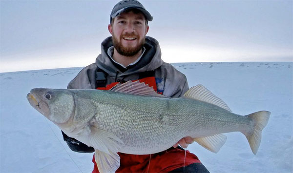 Greenback tanks, 51 inch ice muskie, Ripping big ice walleyes – Target  Walleye