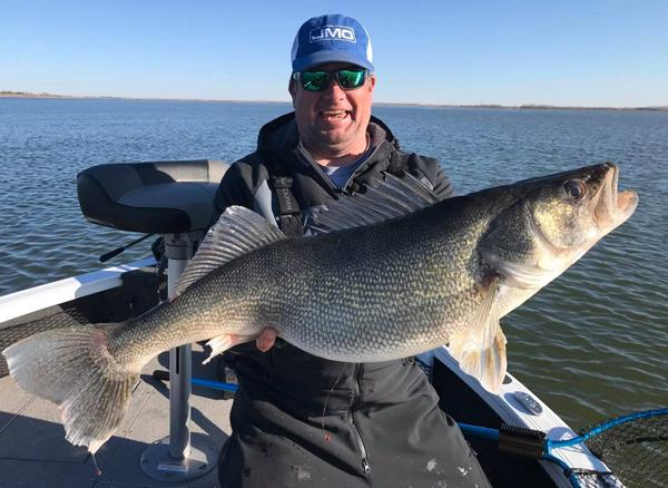 Possible ND state record, Bass fish for walleyes, Deformed walleye