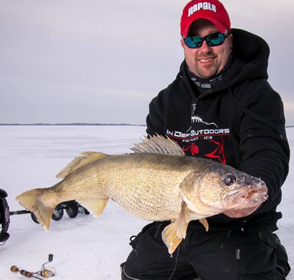 Biggest walleye of the year, Ice search baits, Snag-free crank