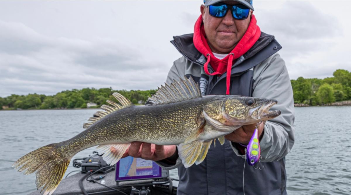 Increasing Jigging Odds on the 'Walleye Capital' - MidWest Outdoors
