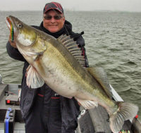 Weed walleyes tip, Tying your own spinners, Rock melons of the week