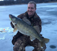 Early river walleyes, Spring-bobber trick, Skinny water tip-ups
