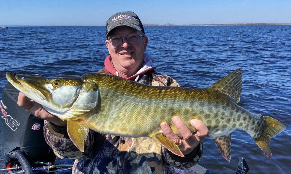 karl's bait and tackle – Target Walleye
