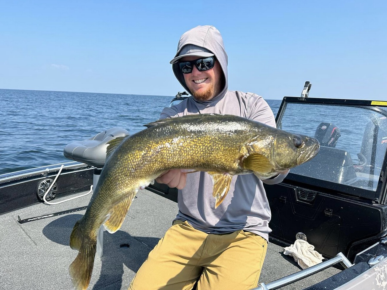 Mono out-fishes braid, 24k gold walleye dinner, Giant cisco eater