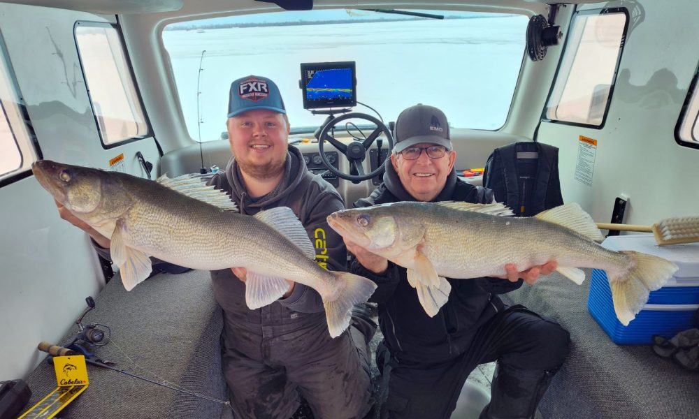 Wild greenback doubles, Scary ice boom, Quick stinger hook trick – Target  Walleye