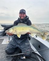 Big minnow SZN, Jig pitching tips, Why mono for chubs
